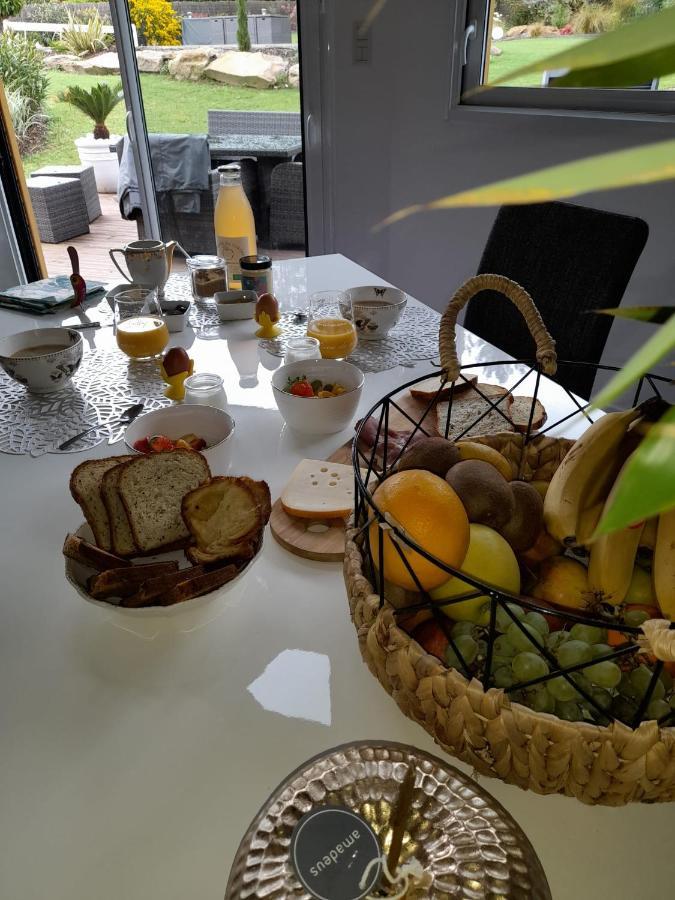 Chambre Dans Un Ecrin De Verdure Angrie Kültér fotó