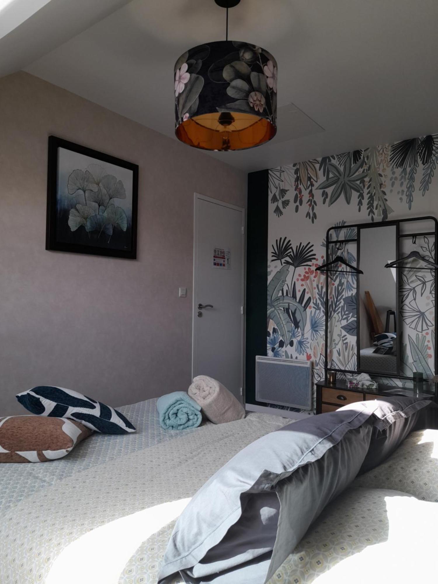 Chambre Dans Un Ecrin De Verdure Angrie Kültér fotó